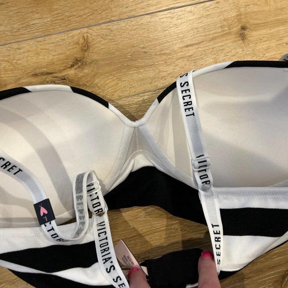 Victoria's Secret padded T-shirt Style BRA Wireless Sz L Black and White Stripe - Picture 12 of 12
